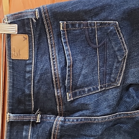 EUC American Eagle: "Vintage" Artist Crop, Dark-wash, Size 2 (circa 1999) - Picture 7 of 10